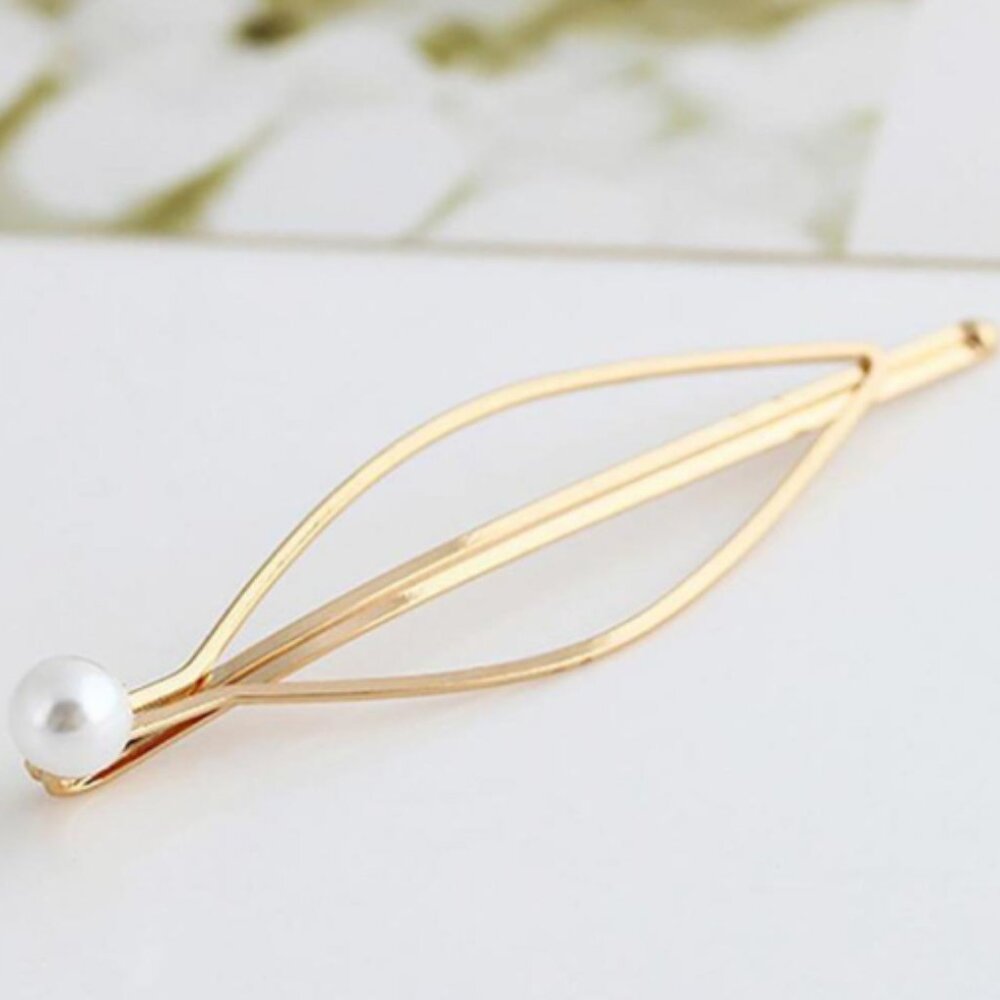 NEW Pairs of Leaves Earrings & Pearl Metal Hair Clips (set of 4 items) - Picture 4 of 5